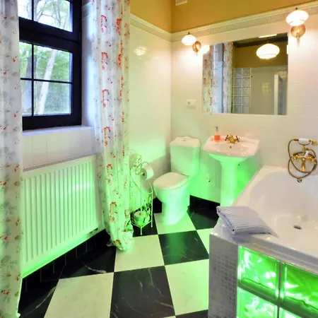 Villa In Kr G Near Knight'S Castle, Cleaning Included Villa Polanow