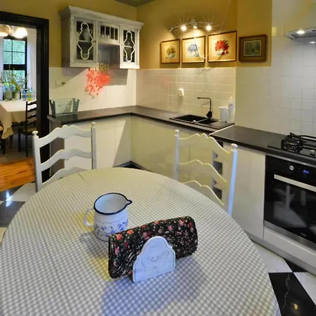 Tranquil In With Private Garden, Cleaning Included * Pollnow