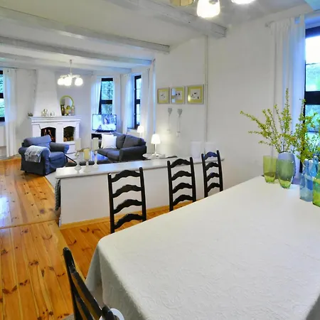 Tranquil In With Private Garden, Cleaning Included