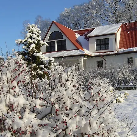 Villa In Kr G Near Knight'S Castle, Cleaning Included * Polanow